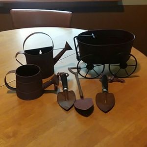 Rusty gardening decor